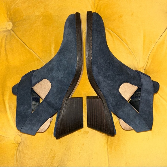 Splendid denim blue suede booties - Picture 3 of 14